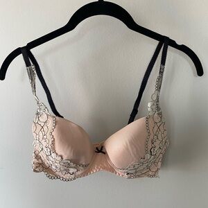 Anthropologie Elegant Lace Trim Bra